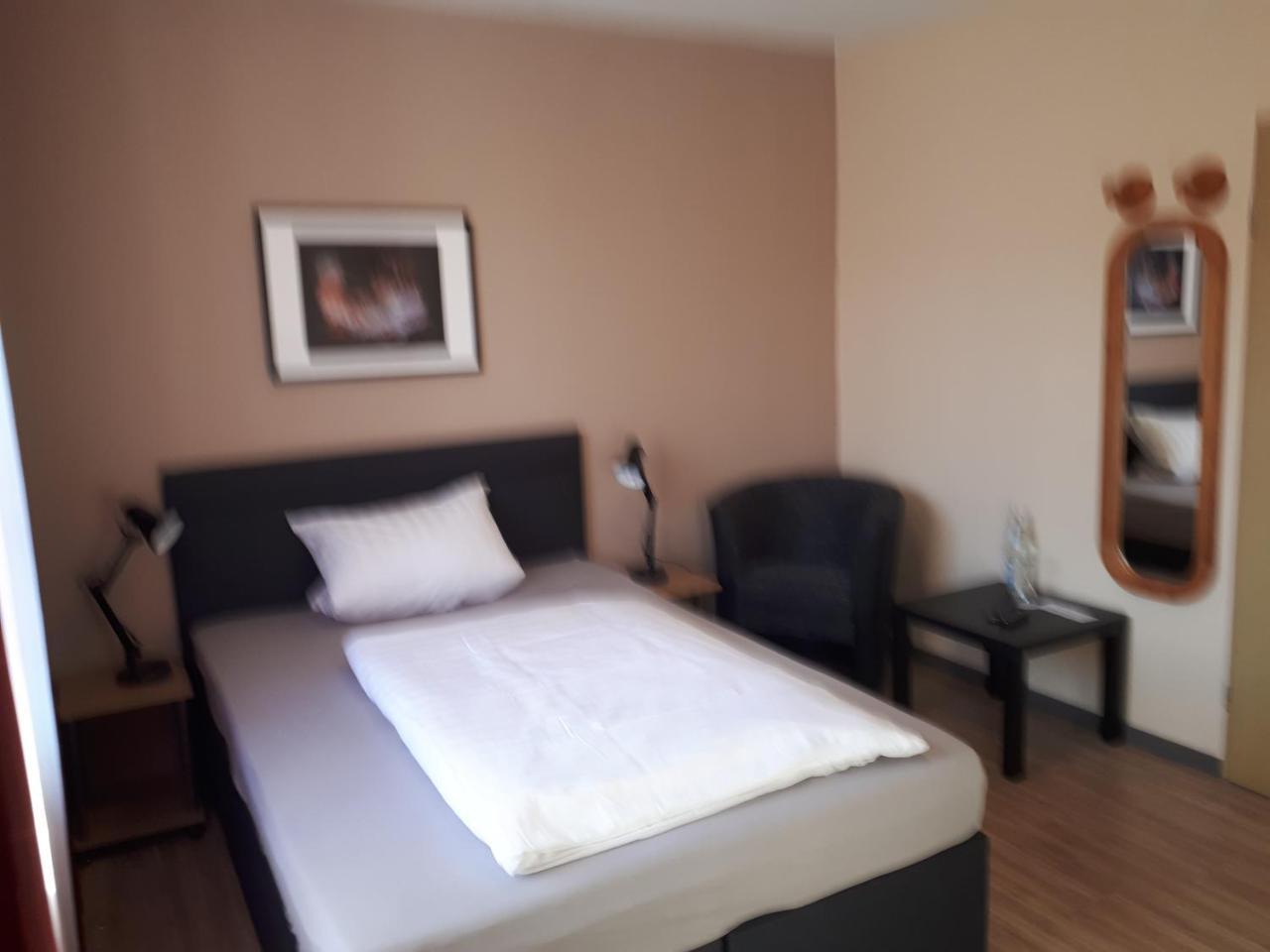 Hotel Restaurant Denis Zemmer Kültér fotó